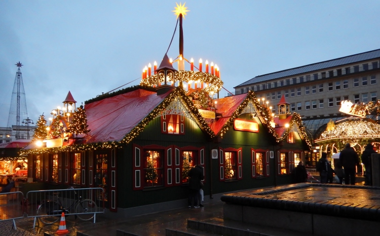 Hamburg Christmas market about to open